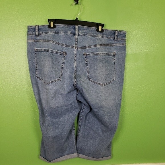 Lane Bryant NWT Women's High Rise Pedal Curvy Fit Flex Magic Waistband Sz  24 - Picture 10 of 11